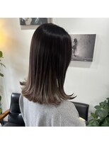 コルテ 反町店(corte)&nbsp;【corte反町】 グラデーション×シルバーグレー☆