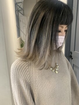 ジェコ(gecko) 【gecko.ERIKO】ミディアムボブ+バレイヤージュカラー