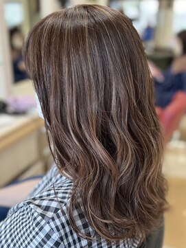 ヘアークリアー 春日部 大人可愛いナチュラルハイライト/立体感抜群/30代40代50代