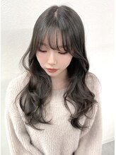 リラ(Lera)&nbsp;韓国風くびれレイヤー