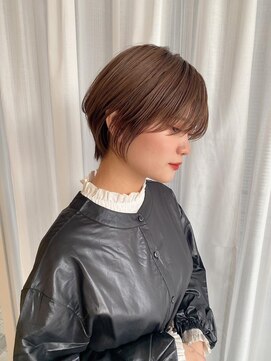 ビームズ ヘアー ブラン(Bee ms HAIR Blanc+) 小顔見せショートベージュカラーブリーチしない透明感カラー