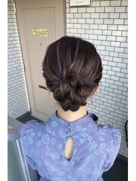 ソノ(sono) シニヨン アップスタイル まとめ髪 参列ヘア 着物ヘア