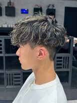 シャイン 大宮(SHINE)&nbsp;メンズカット/パーマ/ヘッドスパ/ブリーチ/眉毛/韓国/大宮/Men's