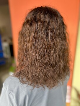 トータルヘアサロンカマダ ハードスパイラルパーマ