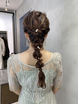 メゾンドムニ 恵比寿(Maison de MUNi) スーパーロングのゆるふわ編みおろし