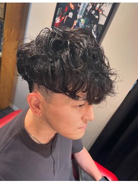 サンアンドマーリィズバーバー 駅前店(SON&MARLEY'S BAR BER) スペインカール/本厚木/フェード