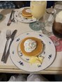 テンバイシオミエイチ(10 by shiomi H) カフェ巡り、食べること甘い物が大好きです◎