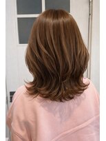 ジゼルアライ(gisele arai)&nbsp;くびれミディアムレイヤー