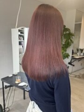 イル(ill) ダブルカラー ケアブリーチ ピンクベージュ 大須