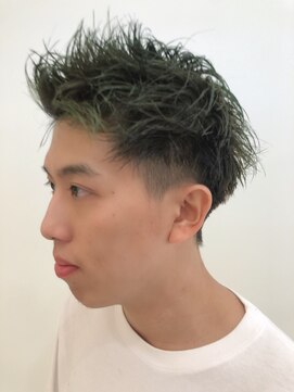 キャンバス バイ ネオリーブ 横浜西口(Canvas by neo.) 横浜★アップバングハデ髪グリーン