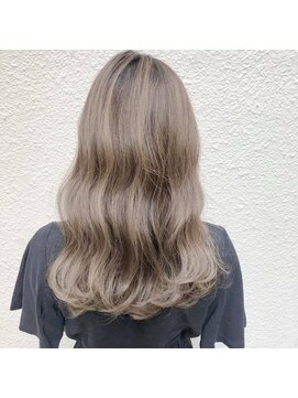 フェリア 緑地公園(FERIA) ナチュラルベージュハイライト♪