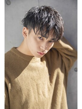 サングース(Sungoose) ★くせ毛カットグレーベージュサイドグラデーション