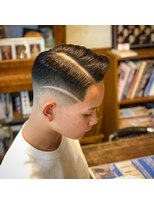 グルーミングサロン バーバーヤマシタ(GROOMING SALON BARBER YAMASHITA) サイドパートstyle