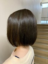 フロート 小阪店(float)&nbsp;ダークカラー_マロンベージュ Aラインボブ かきあげ