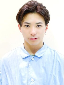 ミューズ 新小岩店(HAIR&NAIL MUSE) ビジネスツーブロックかきあげ前髪センターパート