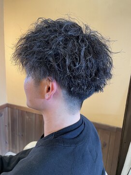 リット(lit.) ニュアンスパーマ/スペインカール/スパイキーショート/守谷