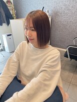 ノエル(Noel) 切りっぱなしミディボブ