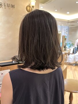 ビュートリアム265(BEAUTRIUM 265) ◆レイヤーカット/ボブレイヤー/オリーブグレージュ/カーキ