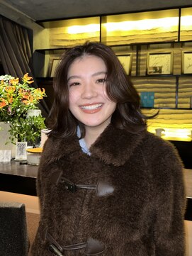 ケイズフォリオ(K's folio) レイヤーで動きのあるミディアムスタイル