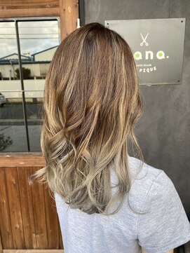 ナナ バイ ピケ(nana by pique) バレイヤージュ