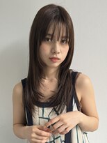 トリッカ 銀座(tricca)&nbsp;顔周りレイヤー/暗髪カラー/髪質改善