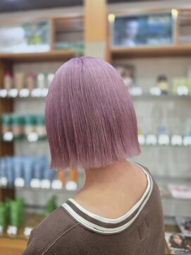 プランタンアヴェダ(printemps AVEDA) ストレートボブ×ピンクで叶う、海外ムード