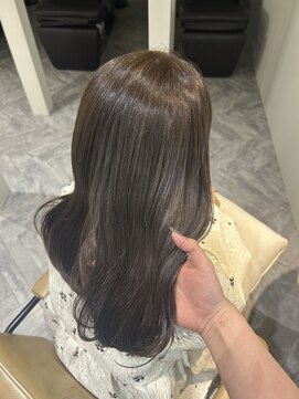 ロエ(LOE) ワンカラーで透明感カラー！