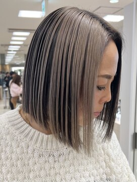 シャルムバイケンジ(Charm.by KENJE) 白髪ぼかし/脱白髪染め/レイヤー/ハイライト/レイヤーカット