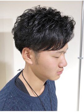 ダルシット(dulcet★★★) 【☆☆☆】大人な雰囲気☆パーマで魅せるリバースショート☆