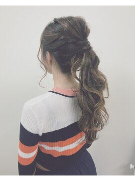 ピエドプールポッシュ(PiED DE POULE POCHE) ＊ arrange hair ＊  ゆるふわポニー