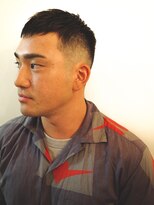 サンディーズバーバーショップ(Sandees)&nbsp;クロップナチュラルフェード黒髪短髪