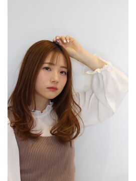 エール(Aile) エアリーミディ、ショートパーマ、黒髪カタログ