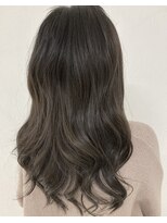 アングゥ ウル(ungu ul)&nbsp;グレージュカラー