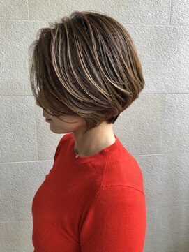 ゲン(gen.) ショートカット/ミディアムヘア/レイヤーカット/20代/30代/40代