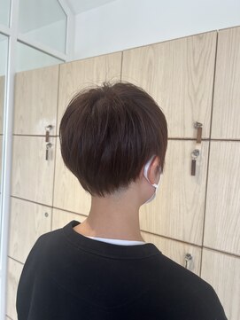 アドラーブル 万代店 (adorable) 【大人かわいい】アプリコットオレンジ　ショート　20代30代