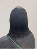 #ブルーブラック #切りっぱなしヘア #暗髪