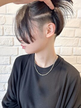 モリオ フロム ロンドン 成増店 【morio成増/ムラマツ】前髪なしハンサムショート