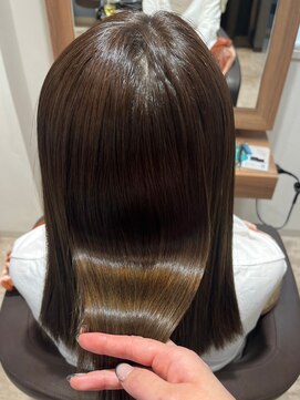 クララ カシハラ(CLALA Kashihara) 髪質改善/ストレートロング/ダークブラウン