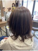 ベージュカラーレイヤーウルフ
