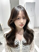 ラクシア(LucxiA)&nbsp;レイヤーカット／韓国ヘア／似合わせ顔周り／顔周りカット