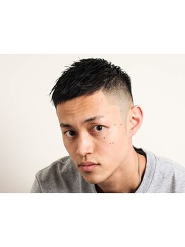 【当日割◎/口コミ◎/21時まで営業】ネオクラシックなバーバー ・ハンサムなメンズカット/フェード/パーマ