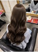 黒髪クラゲヘアーオリーブグレー小顔ココアベージュ