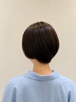ウミト(Umito)&nbsp;ツヤめくショコラブラウン×丸みショートボブ