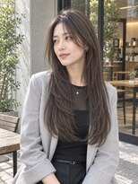 カリネバイフィエル(CALINER by Fier)&nbsp;艶感たっぷりの韓国風ロングレイヤー