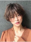 20代30代うざバングで小顔ショートに♪藤沢　透明感パーマ