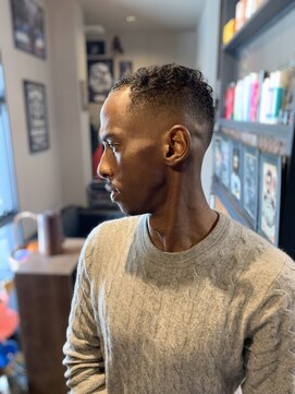 バーバー スタジオ ラフテル(Barber Studio RAFTEL) クロップスタイル