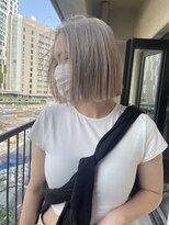 パランケイビューティー シンジュク(PALAN K-Beauty) ブラントボブ、ホワイトグレージュ