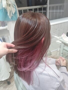 フェリス(Felis) ピンク系インナーカラー