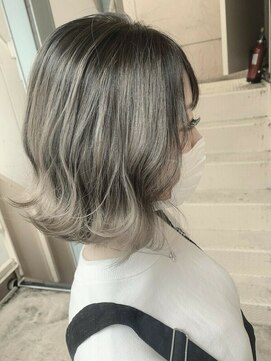 アフィナー(Afinar) バレイヤージュで作る柔らかミルクティーグレージュ