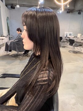 イトシテ ちょっとモードなロング【担当　高橋賢吾】